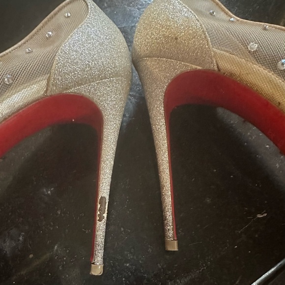 Christian Louboutin pumps - Picture 10 of 11